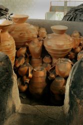 Fotografía: Piezas cocidas en horno de leña, Moveros